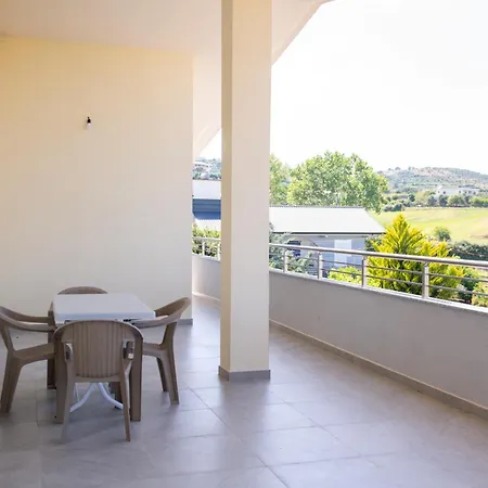 Appartement Ruhiges Und Karpen & Golem *