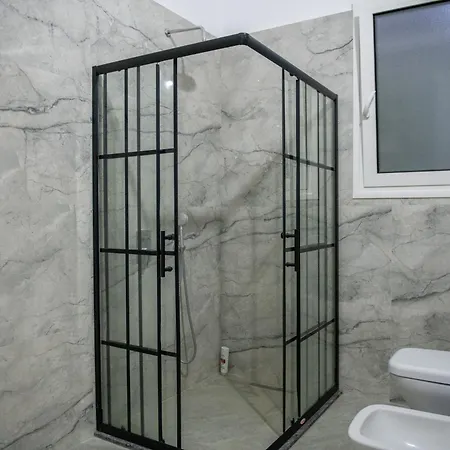 Appartement Ruhiges Und Karpen & Golem